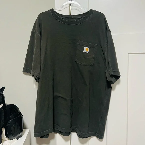 Carhartt Men's Loose Fit Pocket T-Shirt - Dark Gray - Picture 1 of 3